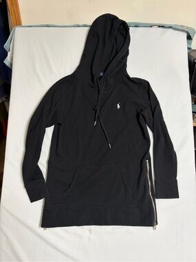 Women’s Sweater